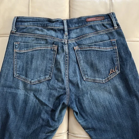 Express Mid Rise Legging Jeans Size 4 - Picture 5 of 7